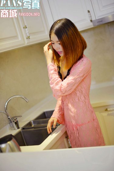 和空姐同居的日子下载